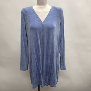 Weekenders Top Size Medium Blue Long Sleeve